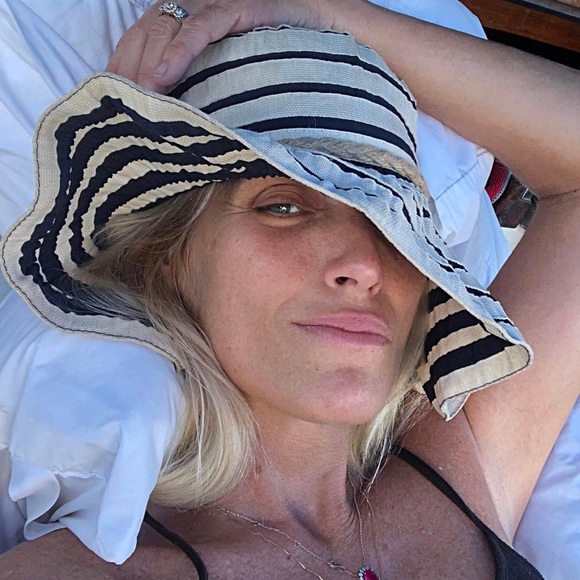 ginamia64